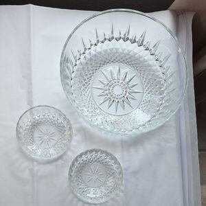 SOLD Arcoroc France Clear Crystal Salad or Punch Bowl Set